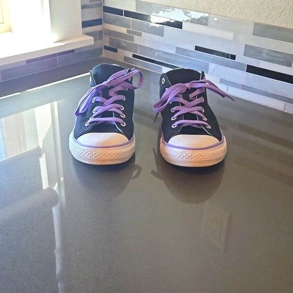 Cute Converse Chuck Taylor All Star Canvas - Picture 2 of 11